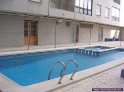 Estudio atico amueblado y piscina torrevieja